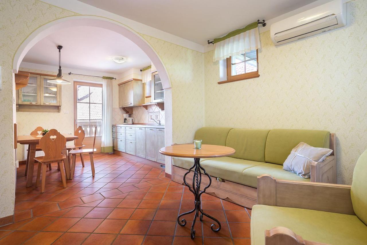 Apartments Tourist Farm Matijovc Naklo Dış mekan fotoğraf